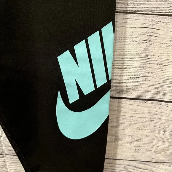 Plus Size Women's Essential High-Rise Leggings Black / Copa Blue 3X - Picture 5 of 10